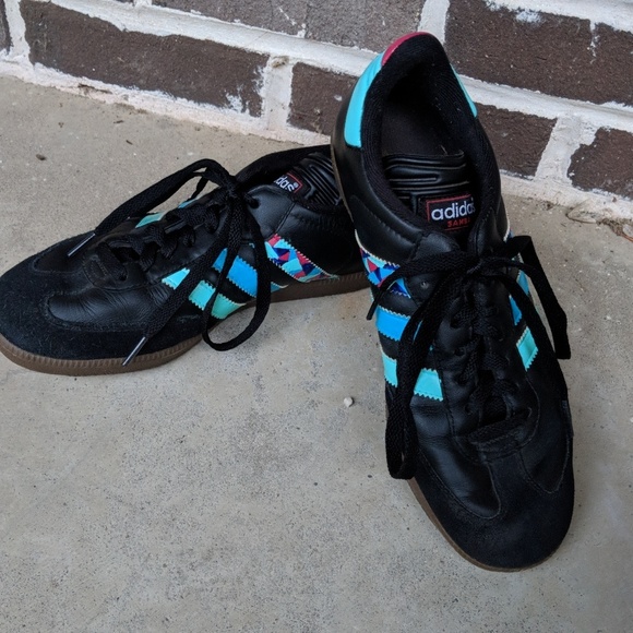 adidas Shoes - EUC Hand Painted Custom Adidas Samba Size 8.5